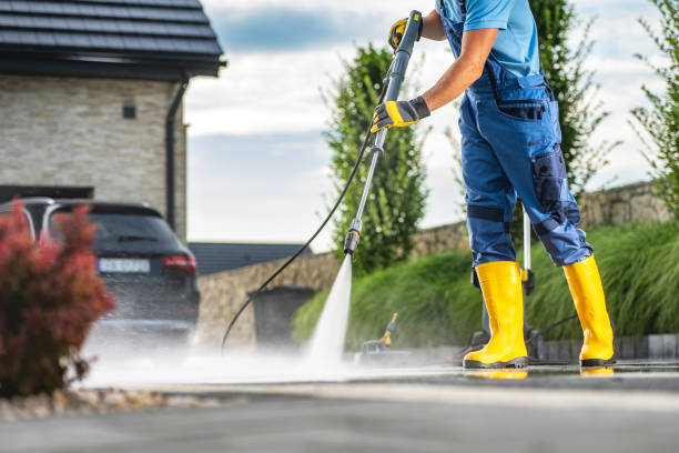 Best Driveway Pressure Washing  in Montauk, NY